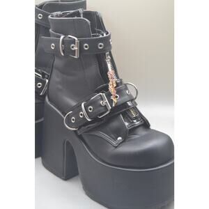 Demonia Platform Black Boots Belt Straps Zipper NWOT SZ 8